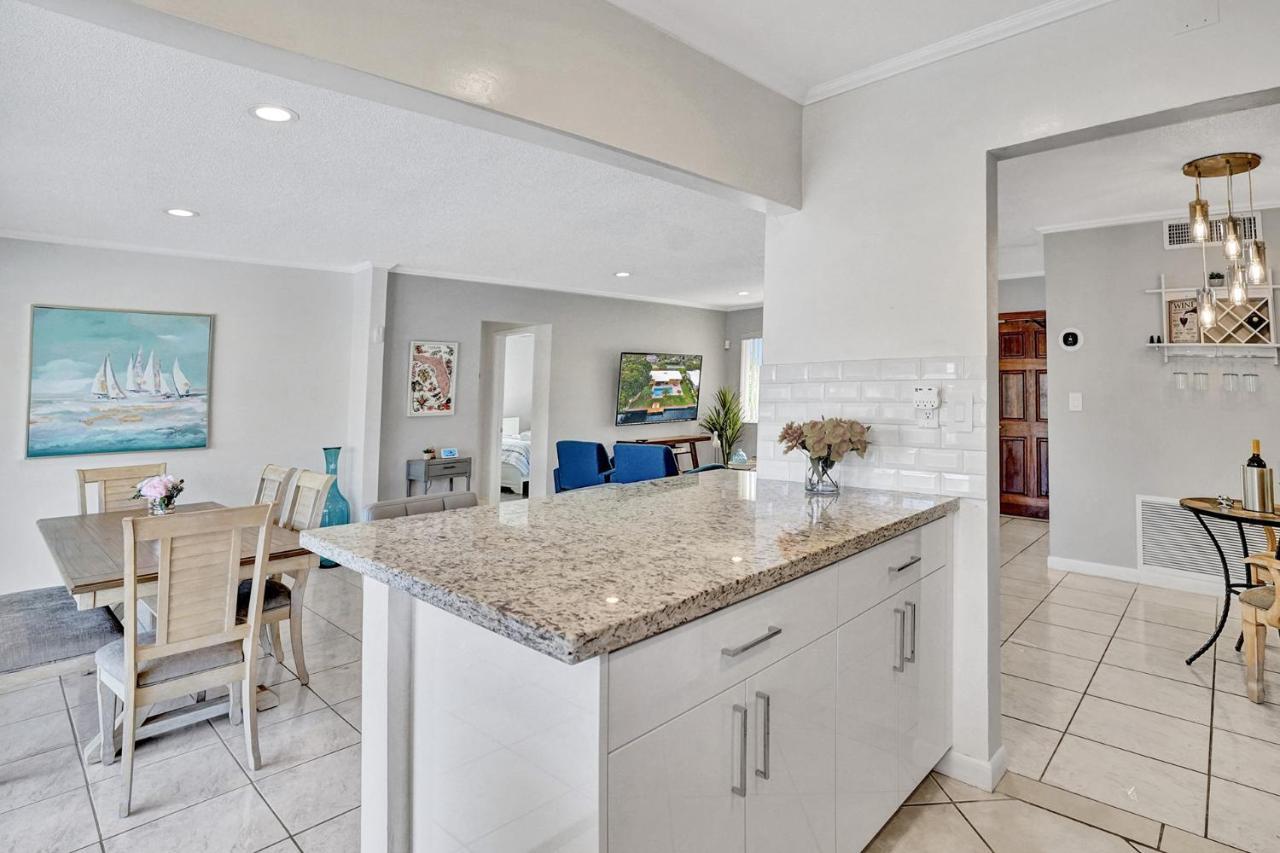 New! Waterfront Heated Pool & Jacuzzi 2 Mi To Beach - Fishing Pier Relaxing Spa & Hammock Fort Lauderdale Kültér fotó